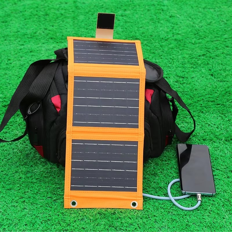 Foldable Solar Panel USB Porta - مراجعة Solar Charger Panel Foldable وسعره